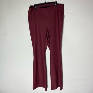 Old Navy Burgundy Powersoft Flare Leg Activewear Yoga Pants XXL NWT